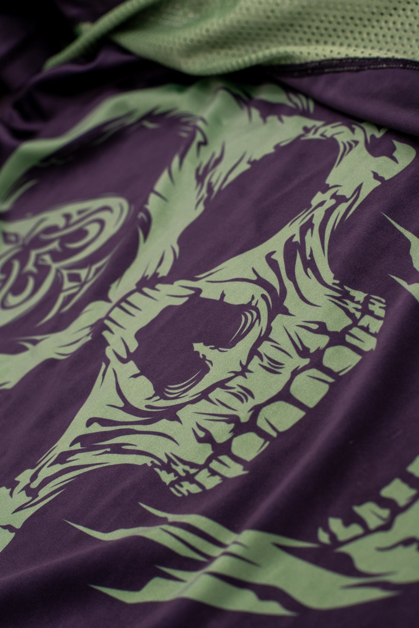 Essentials - Military Green Rash Guard