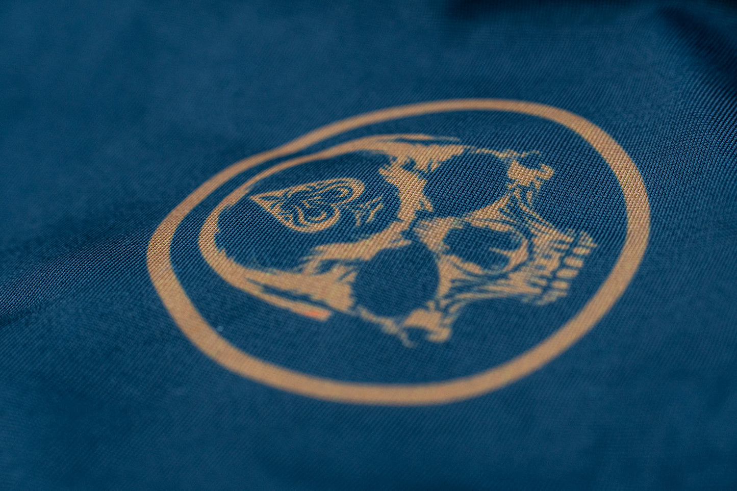 Essentials - Coyote Brown Rash Guard