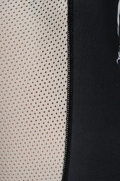 Essentials - White Rash Guard