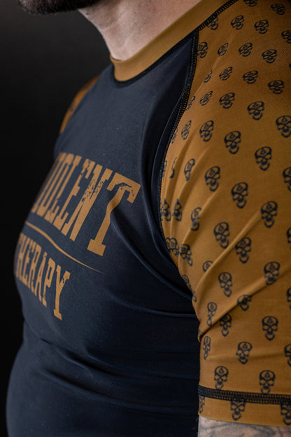 Essentials - Coyote Brown Rash Guard