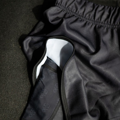 Essentials Shorts - Blackout