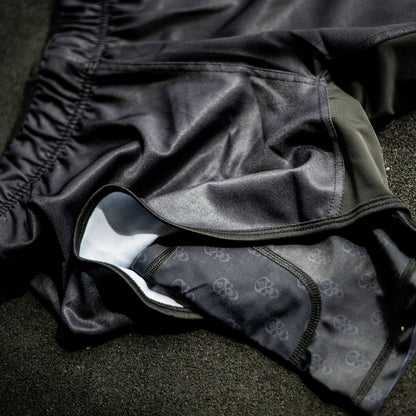 Essentials Shorts - Blackout